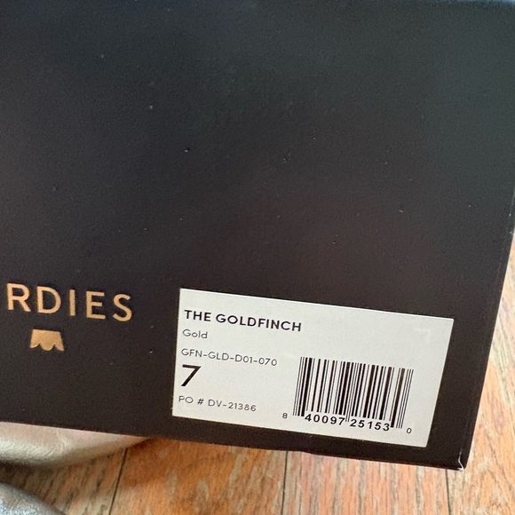 Birdies Silver Flats Sleek Minimalist Design - Picture 8 of 8